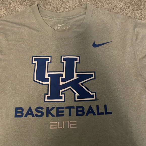 Men’s UKL University of Kentucky Size M Medium Basketball Nike DRI-FIT Shirt - Picture 2 of 5